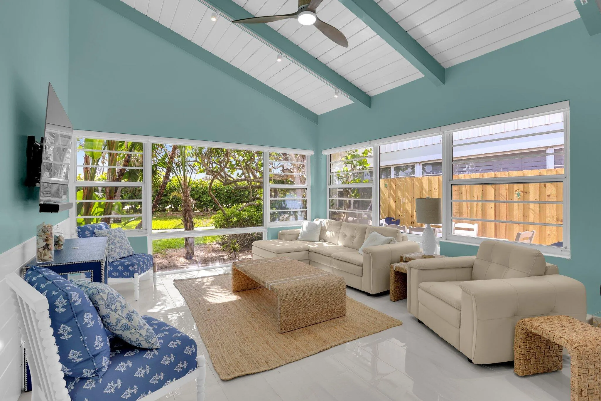 Soaring Ceilings