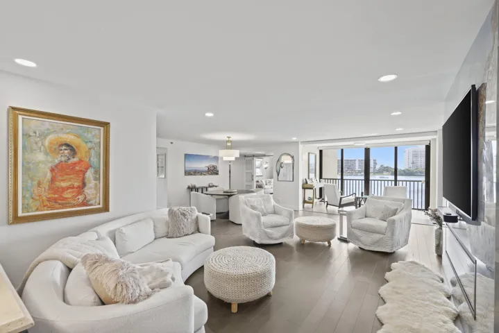 19800 Sandpointe Bay 201 - 9.jpg-SMALL