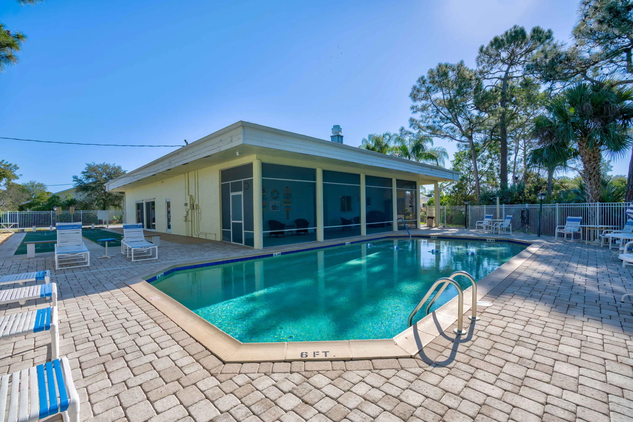Property photo 32