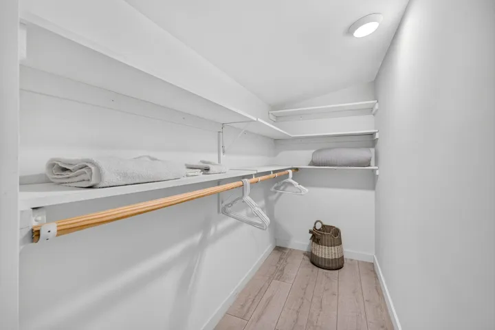 42-web-or-mls-a699A9406