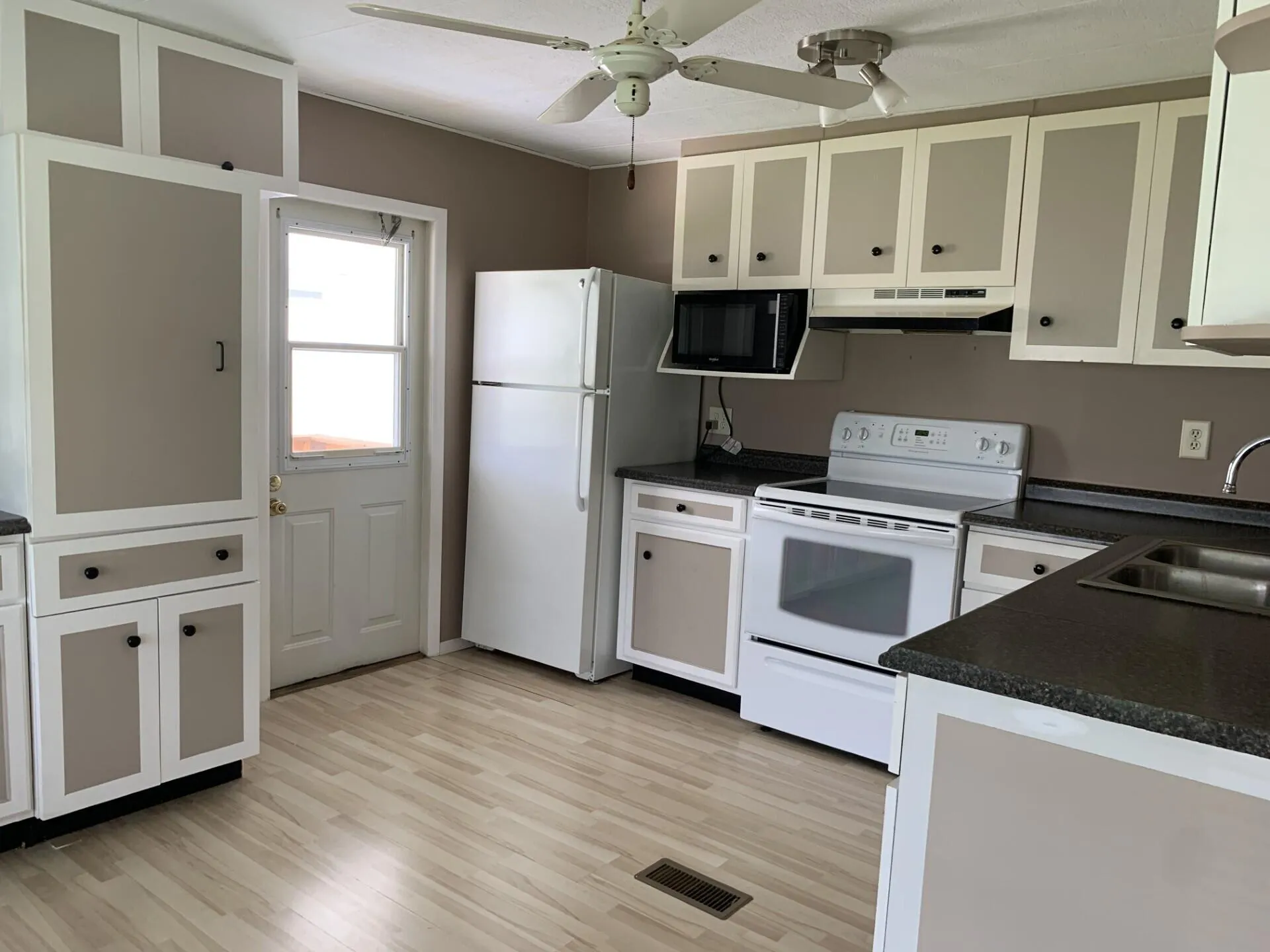 Property photo 20