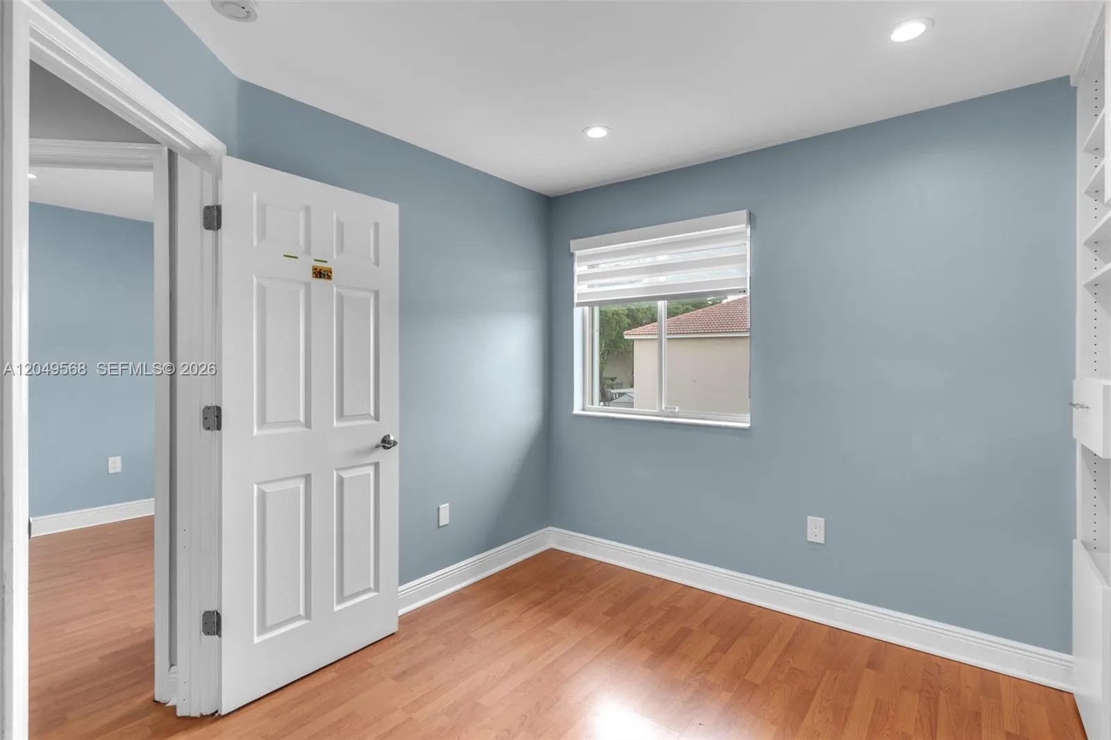 Property photo 24