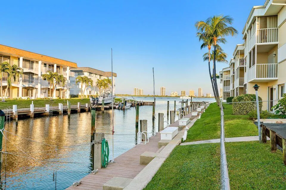 Canal View