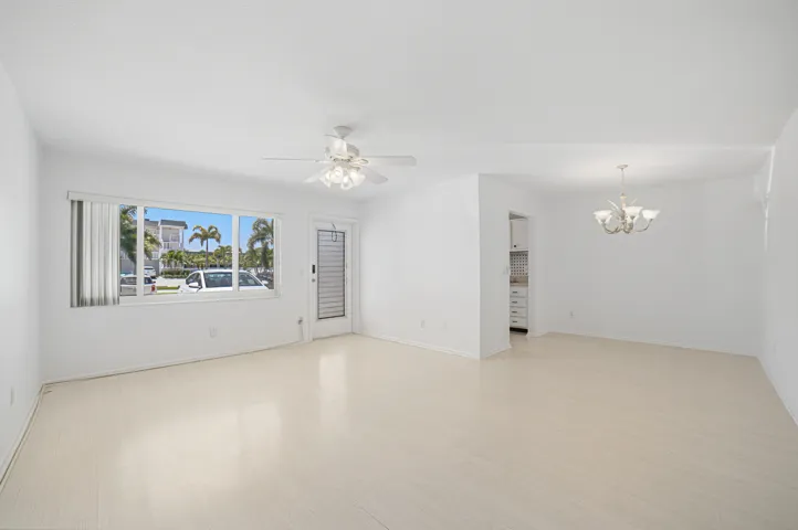 Living & Dining Area