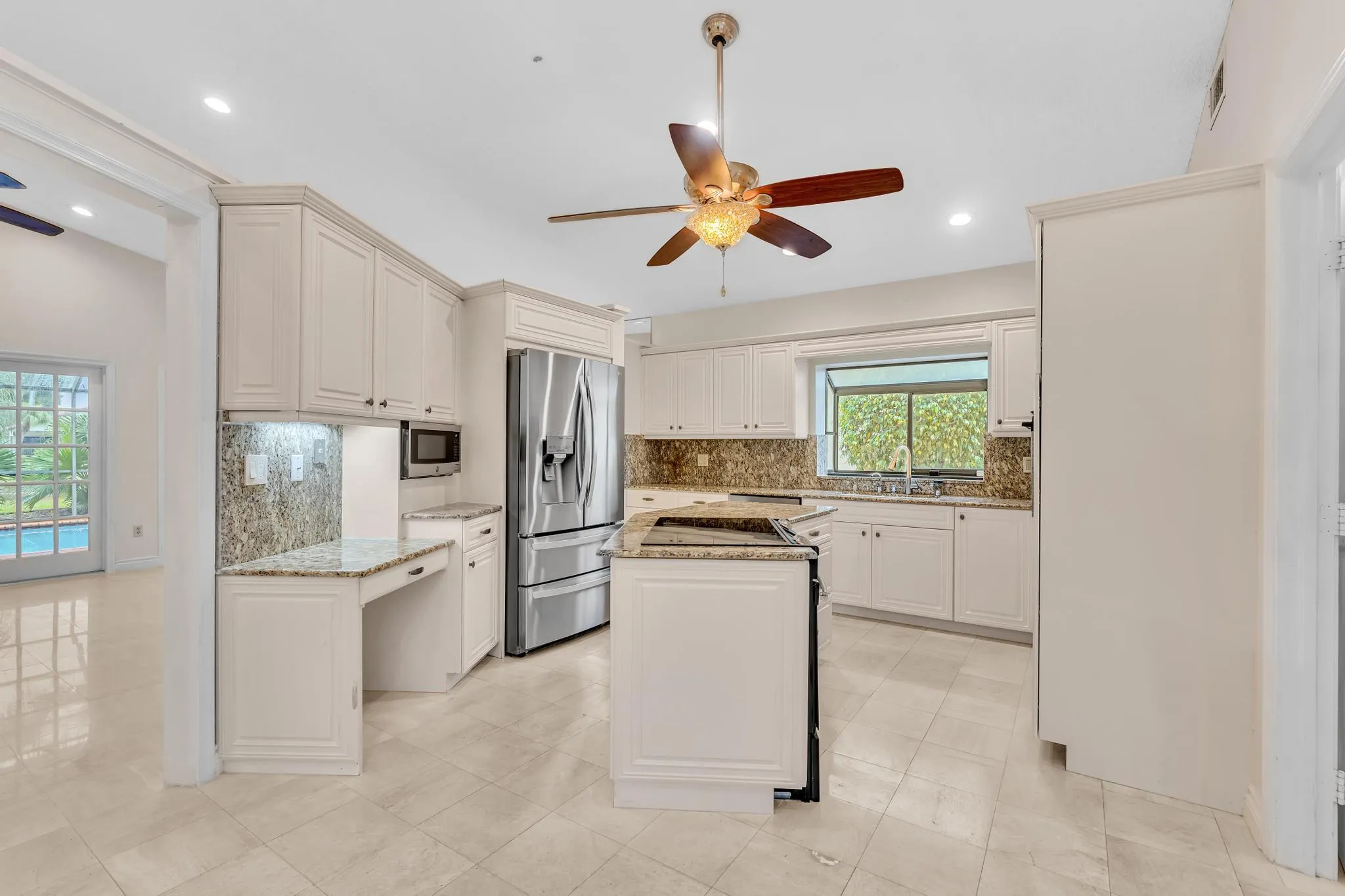 Property photo 23