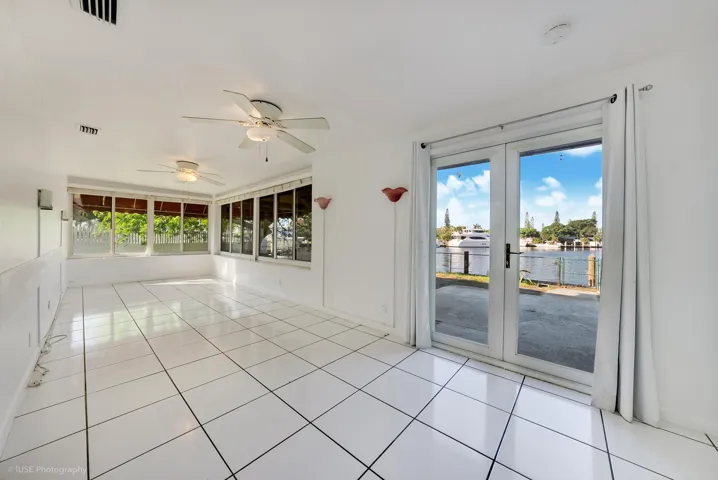 downstairs_sunroom