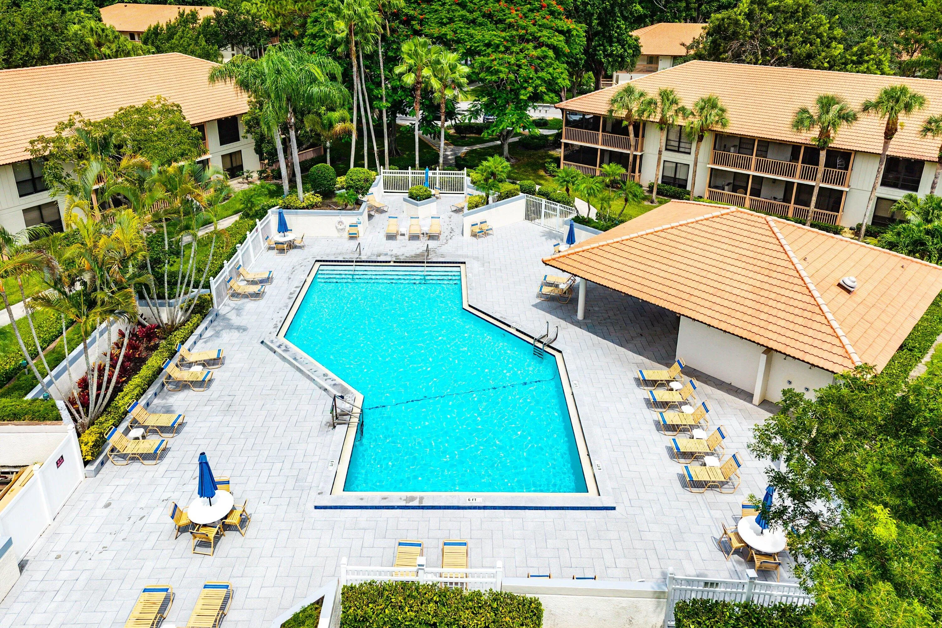 035-523BrackenwoodPlace-PalmBeachGardens