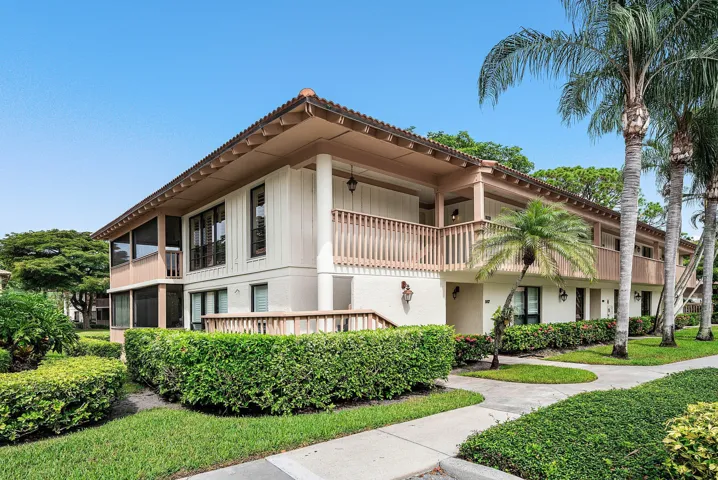 002-523BrackenwoodPlace-PalmBeachGardens