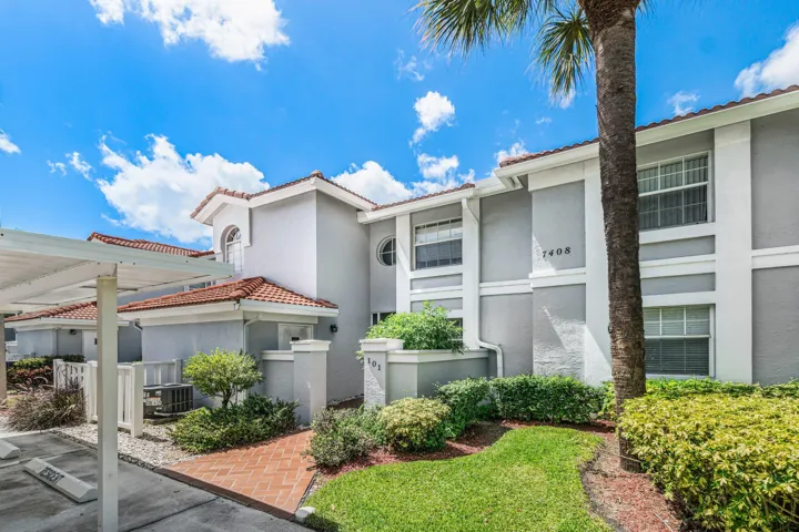 003-7408LakeMeadowWay-101-BoyntonBeach-F