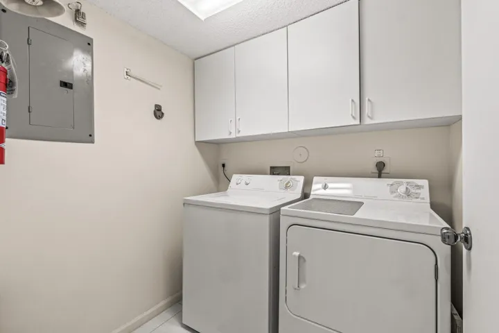 024-7408LakeMeadowWay-101-BoyntonBeach-F