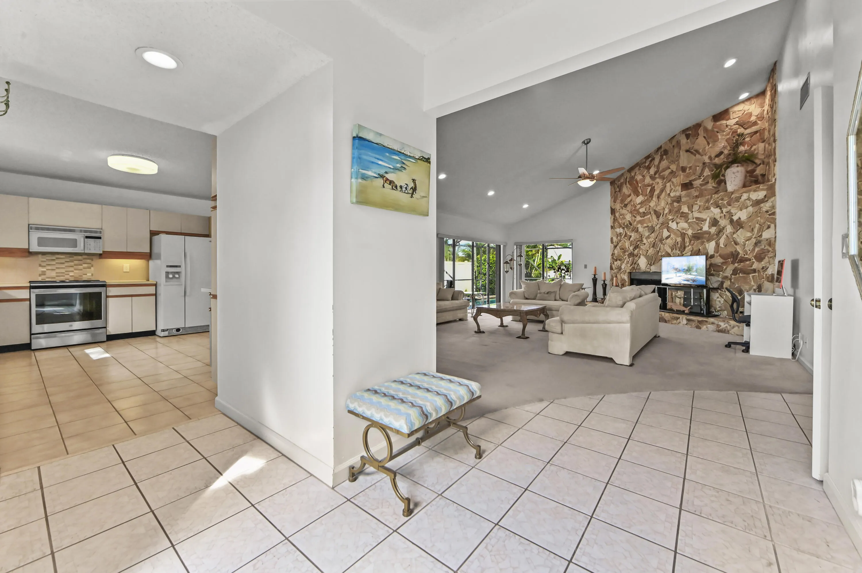 05 Foyer 01