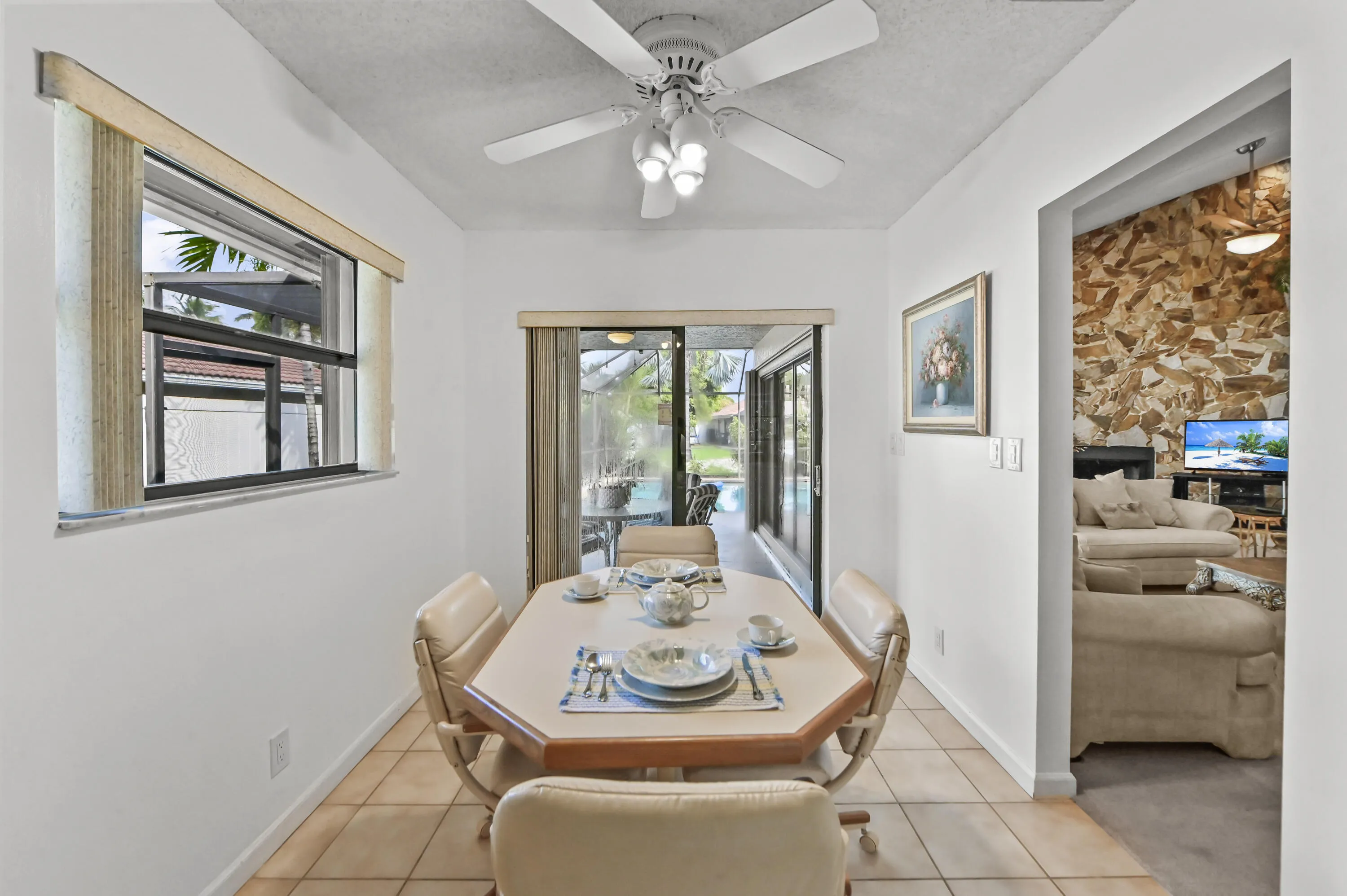 10 Dining room 01