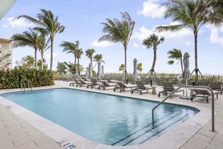 Sunrise Pool