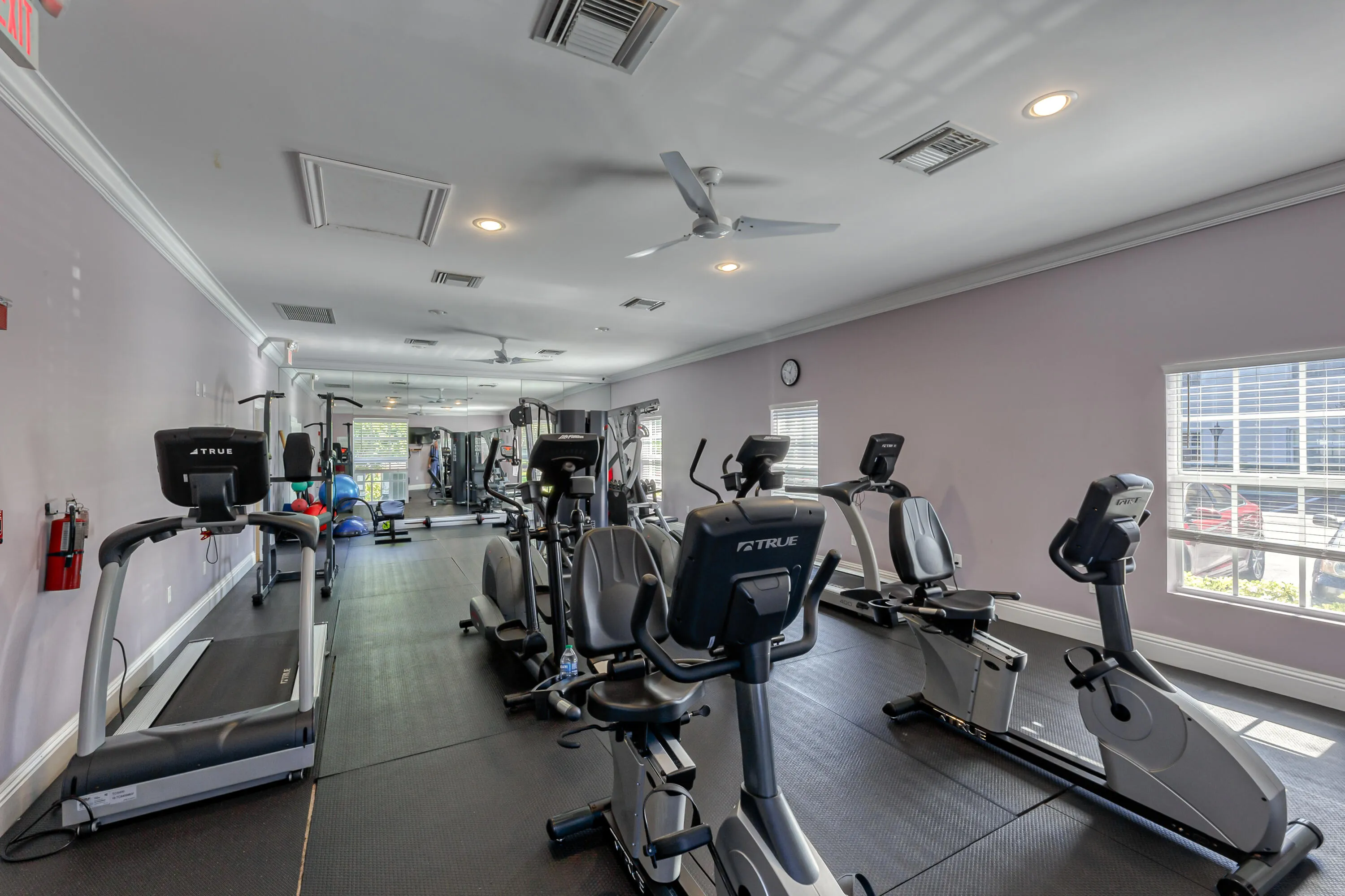bay_colony_club_amenities (12)
