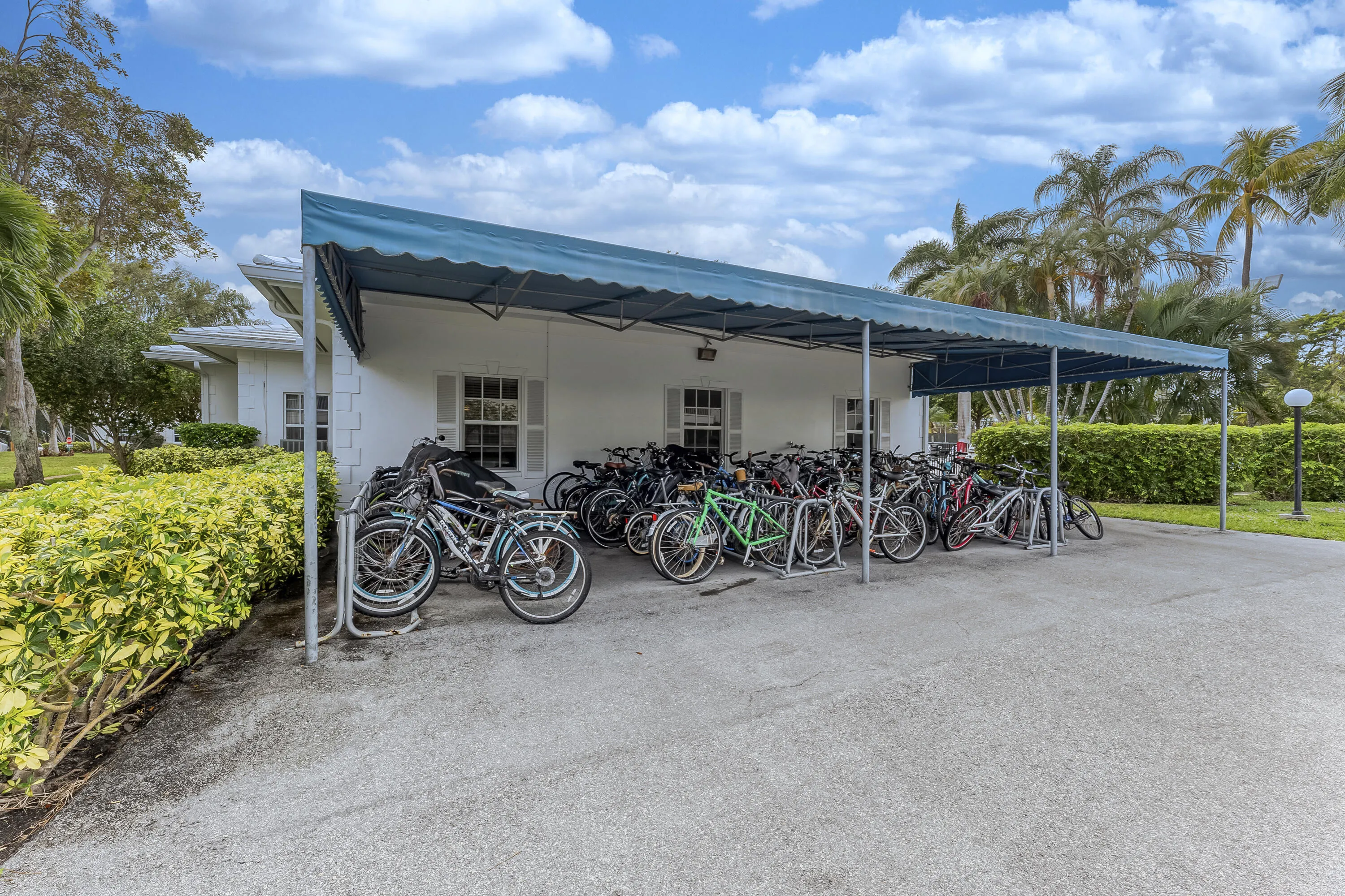 bay_colony_club_amenities (1)