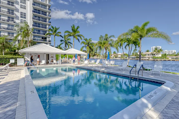 bay_colony_club_amenities (39)