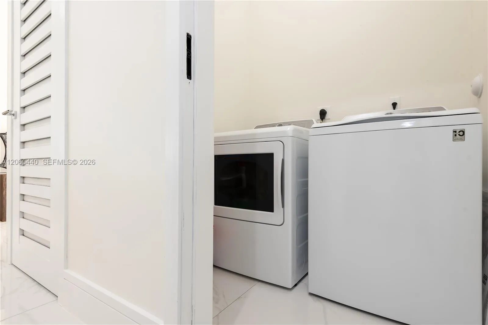 Property photo 35