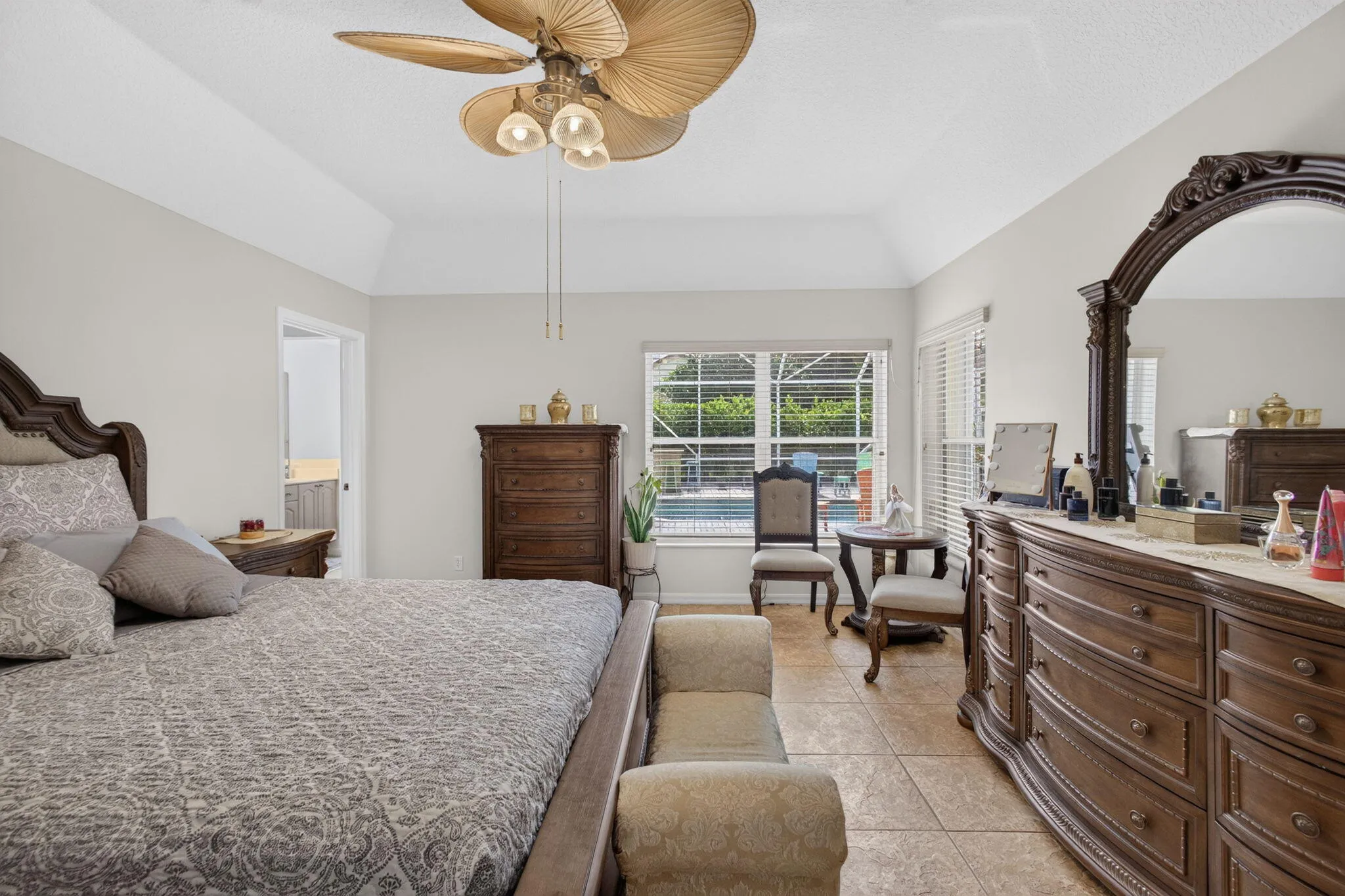 30-web-or-mls-5D1A3471
