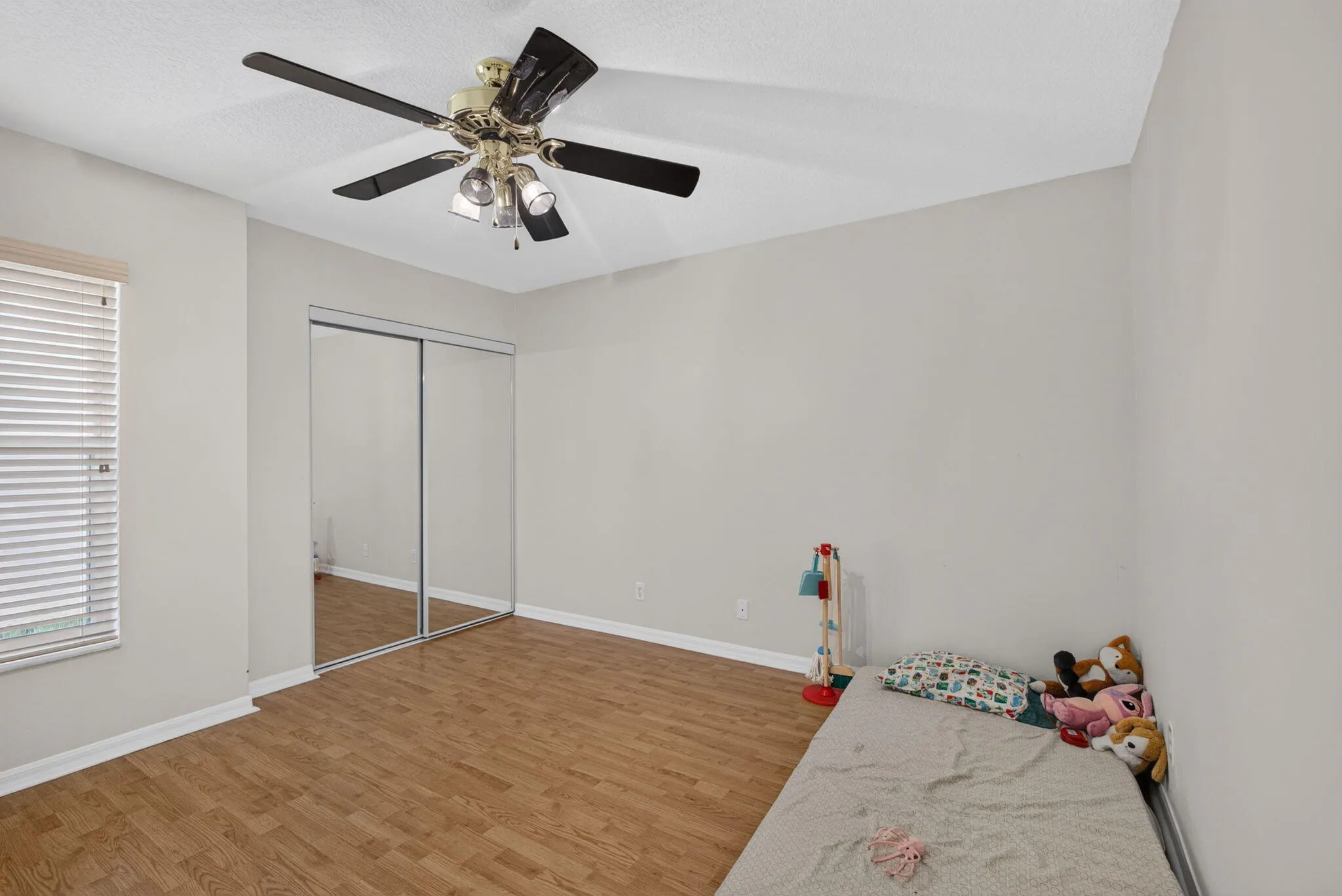 43-web-or-mls-5D1A3537