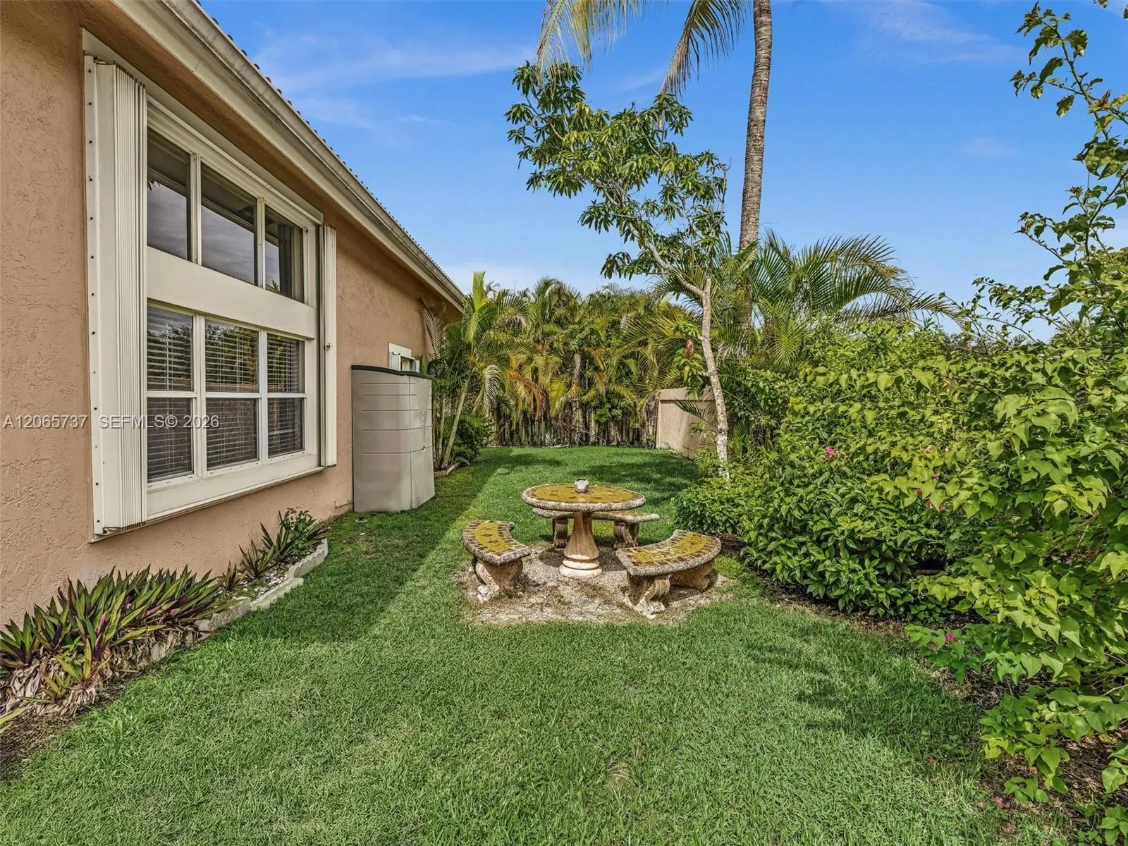 Property photo 32