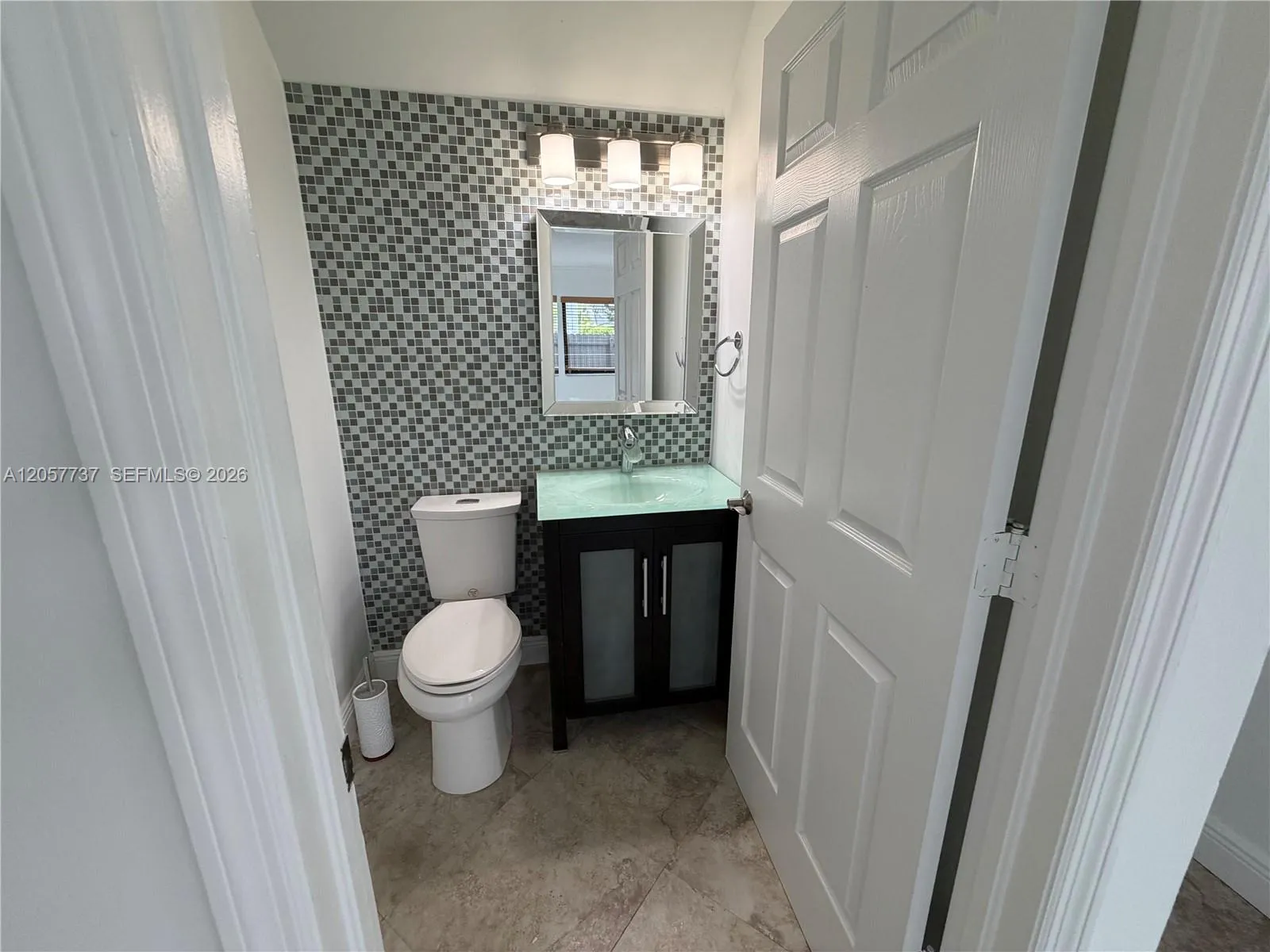 Property photo 34