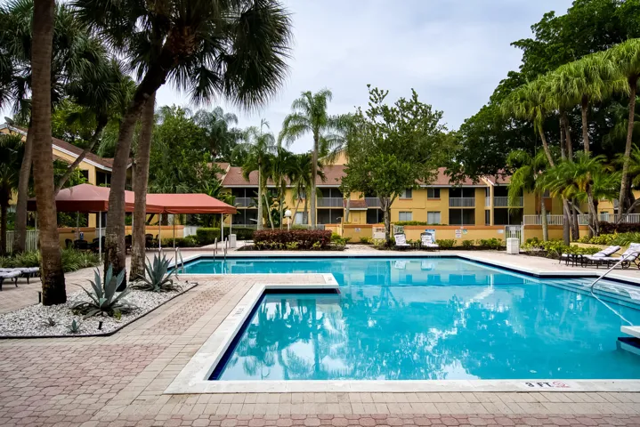 950 Coral Club Dr #950 28