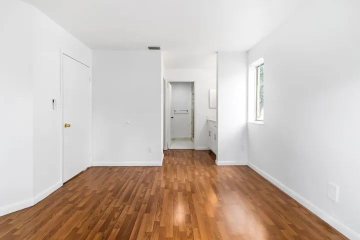 950 Coral Club Dr #950 16