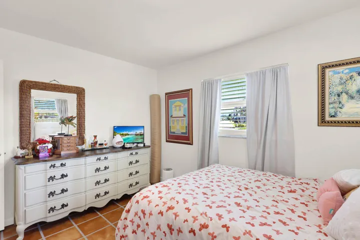1902_Mimosa_Ave-38