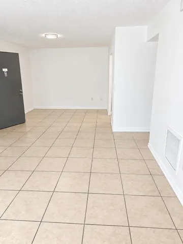 2nd Floor. Walk up. No Elevator.