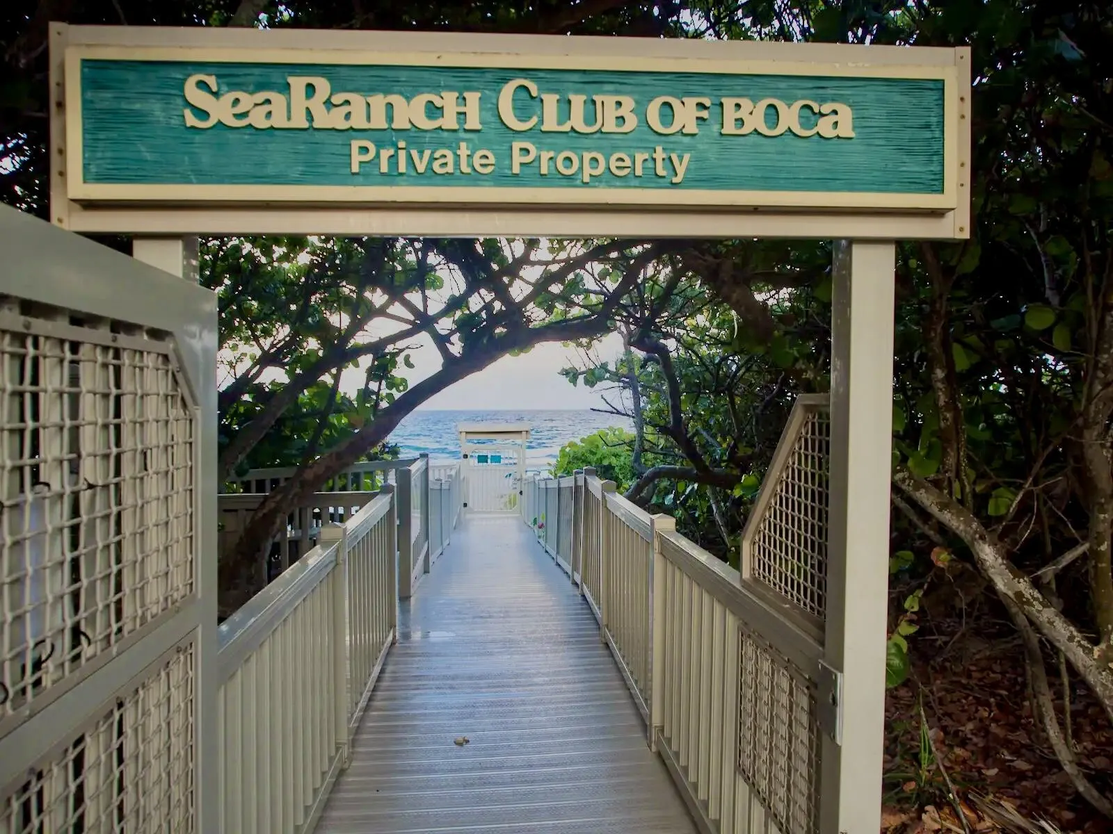 ATTENDED PRIVATE