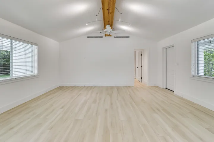 Great Room IV