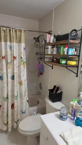 MASTER BATH 1