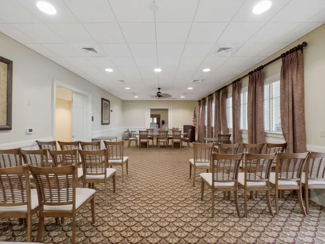 12 - Meeting Room