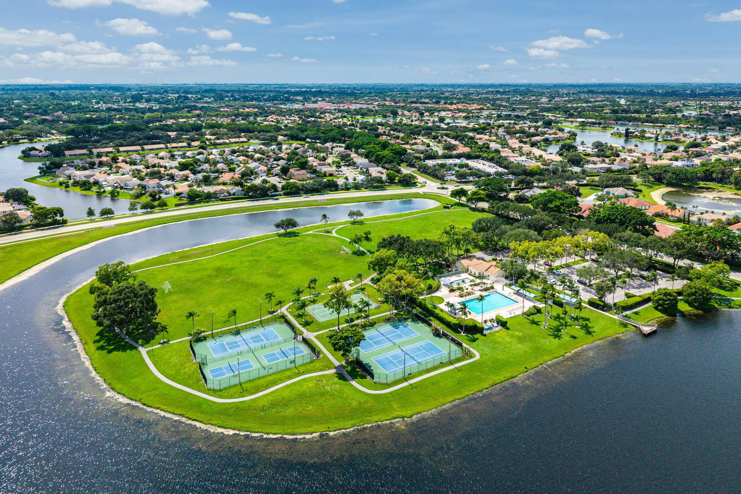 Lake Charleston Amenities
