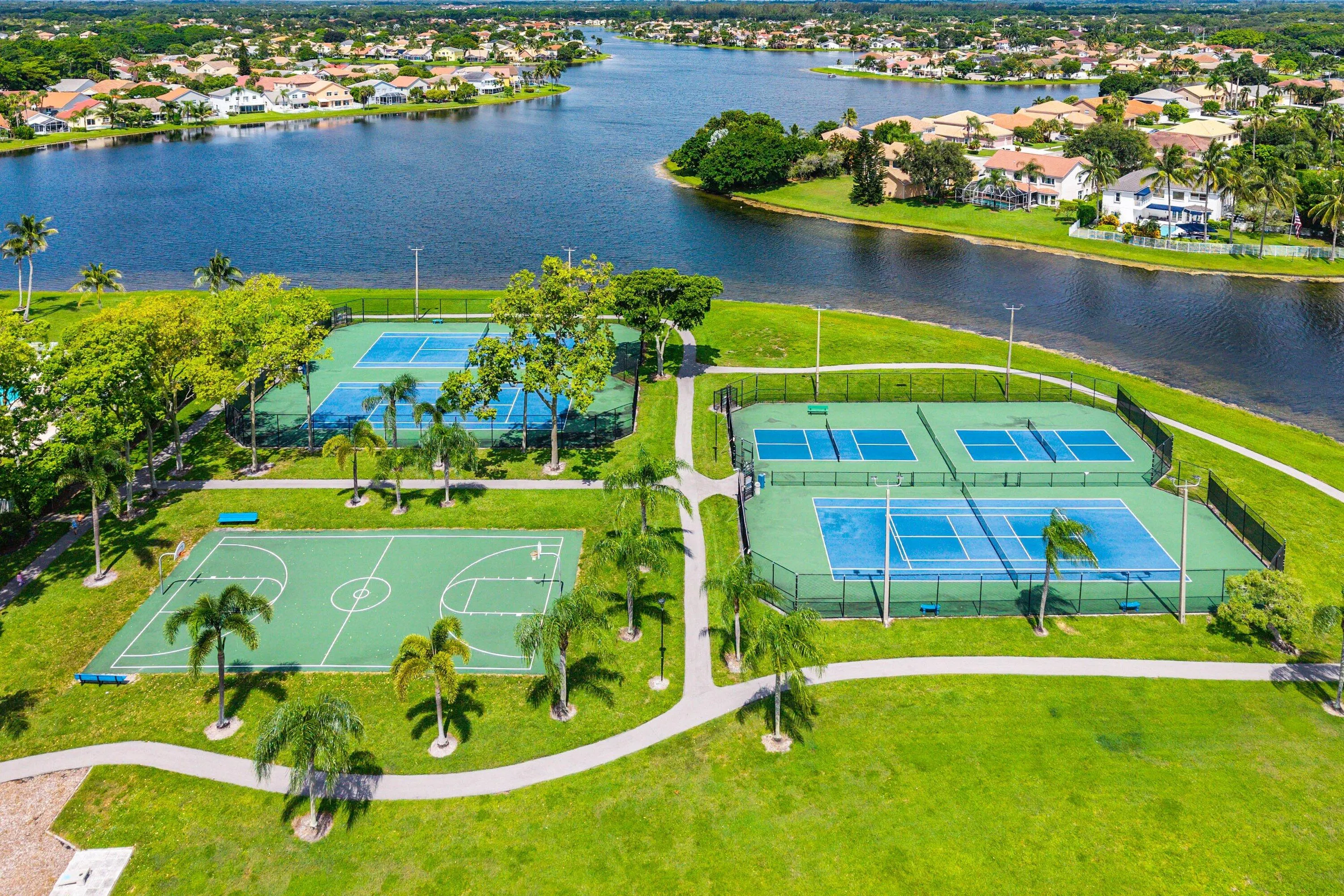 Lake Charleston Amenities