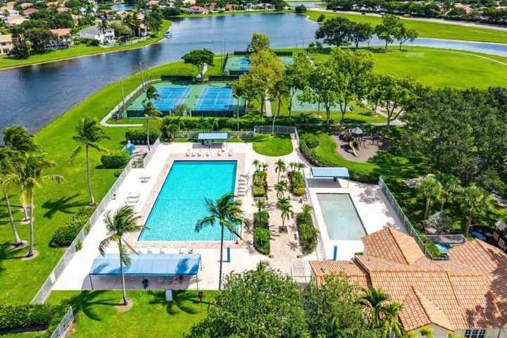 Lake Charleston Amenities