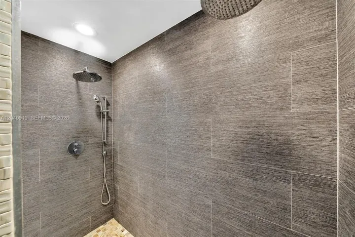 sw master bath