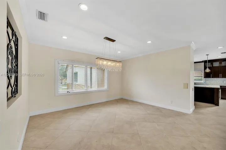sw dining room
