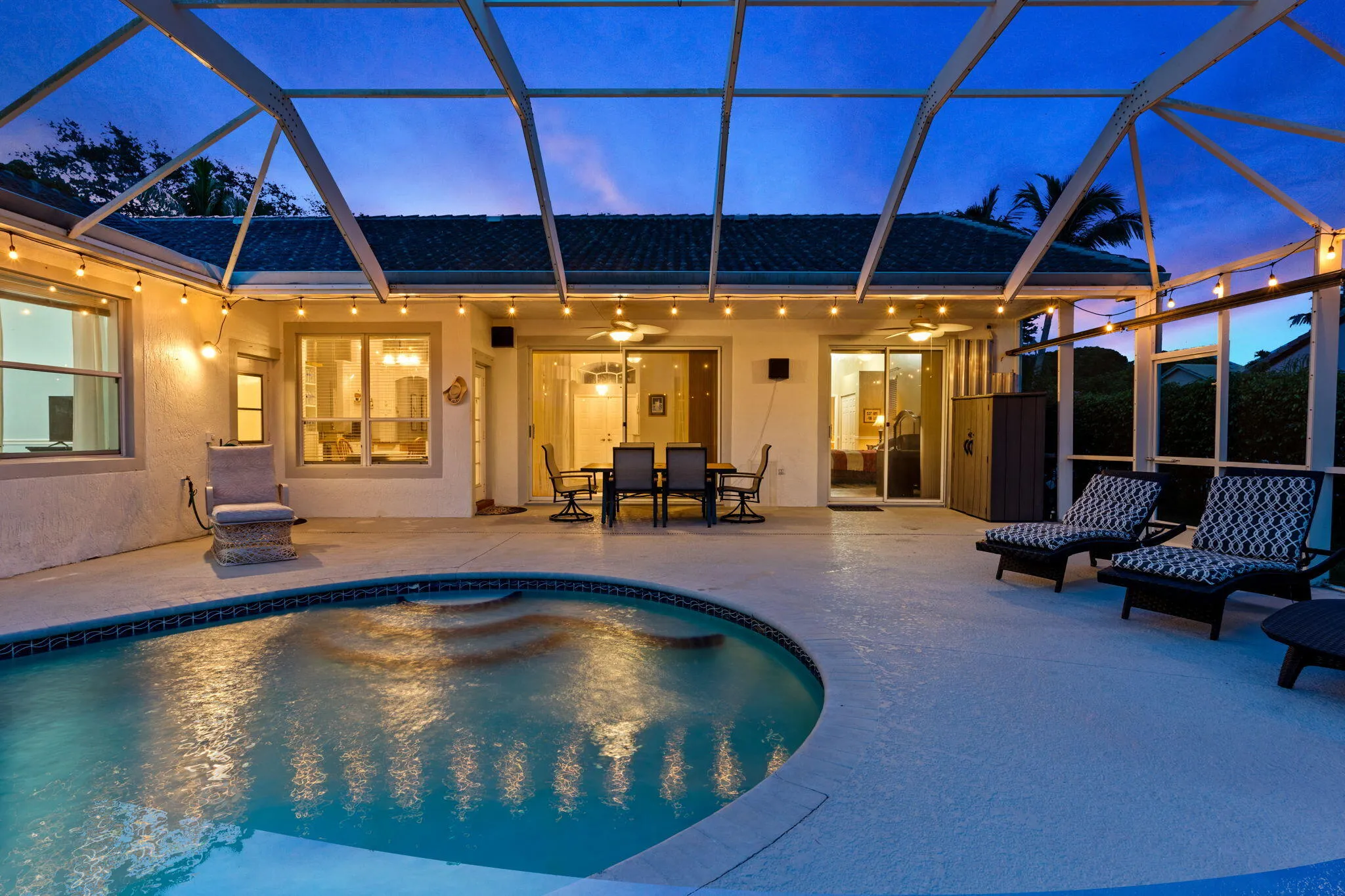 70-web-or-mls-A7404256