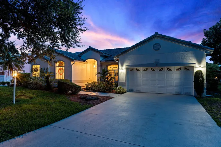 66-web-or-mls-A7404277
