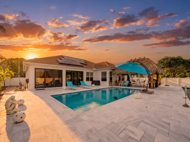 Gorgeous PSL Pool Home