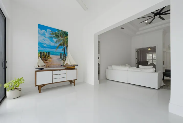 Sitting / Florida Room