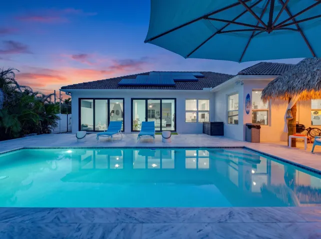 Gorgeous PSL Pool Home