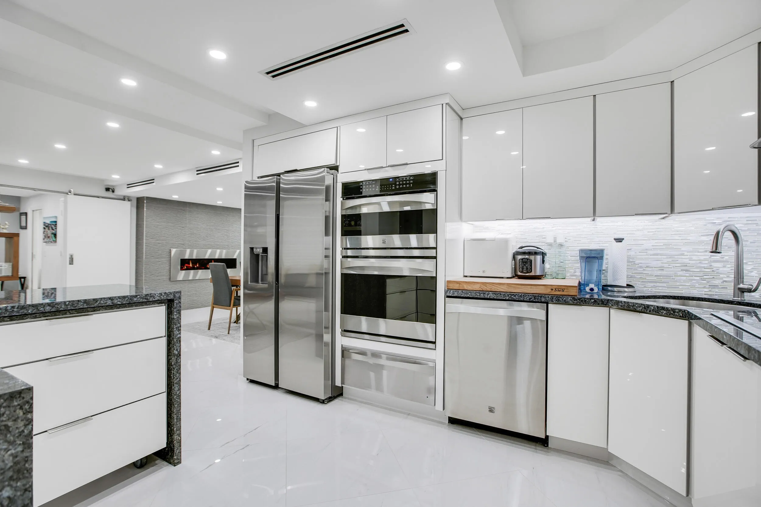 Elegant kitchen
