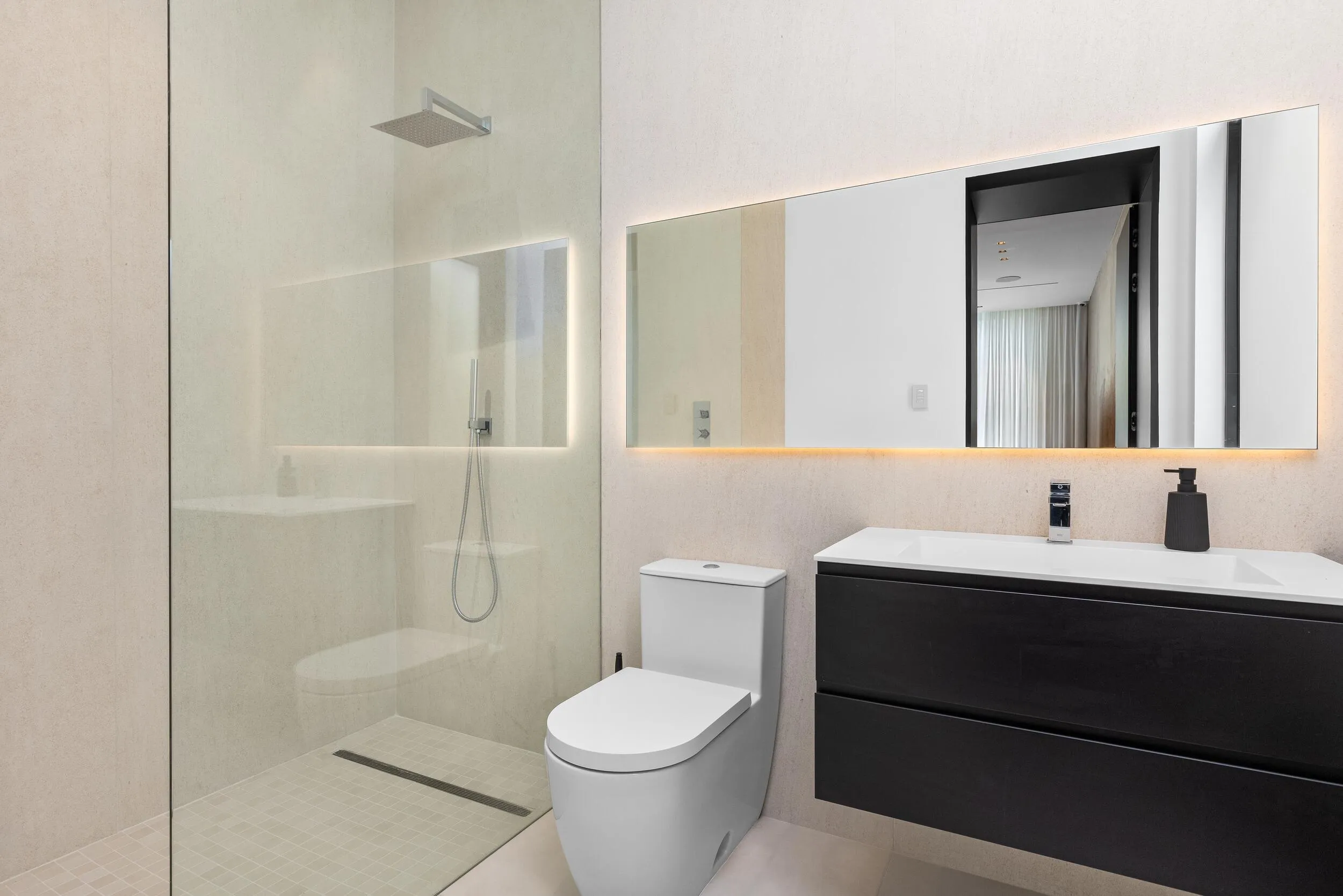 Guest Bath 1