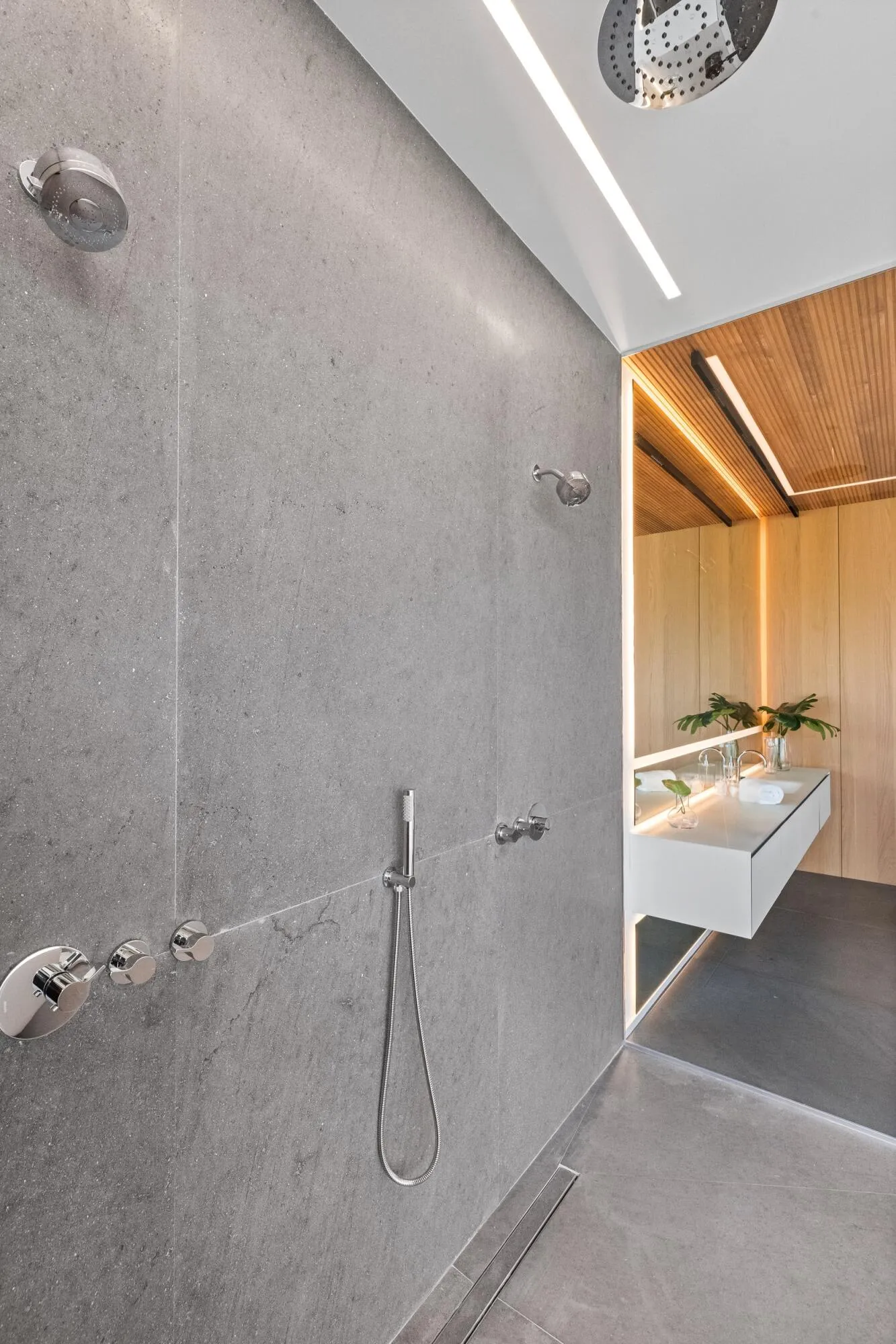 Master Bath 7