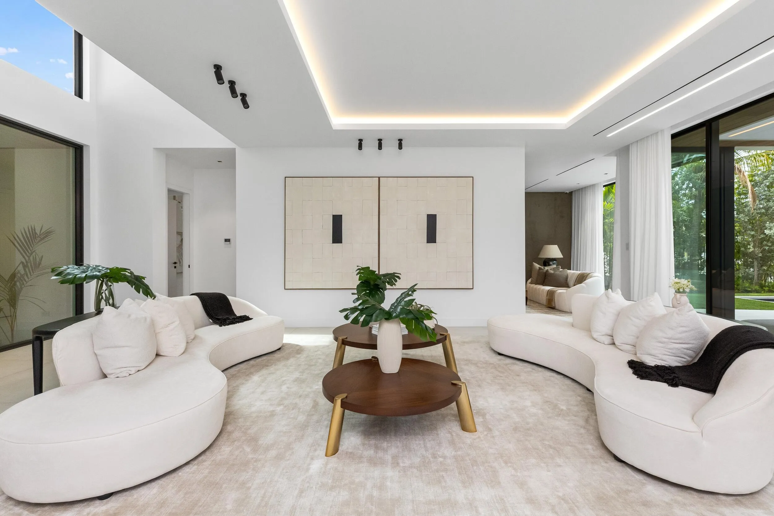 Living Area 4