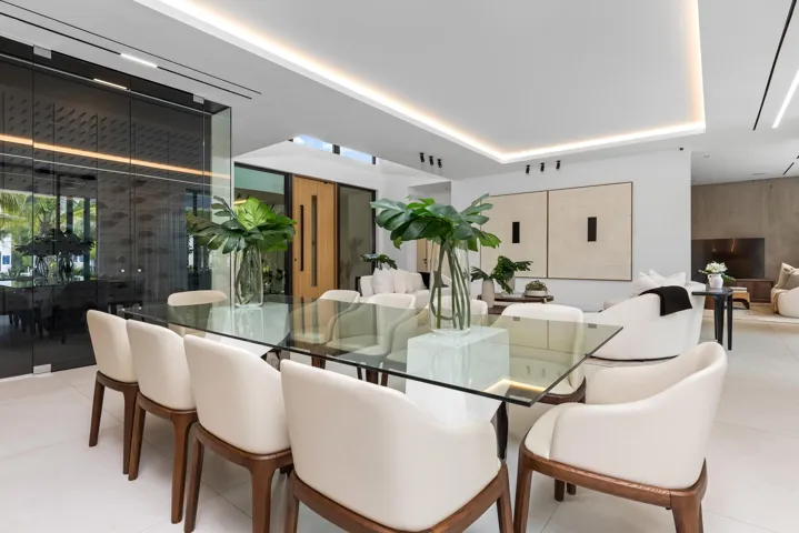 Dining 1