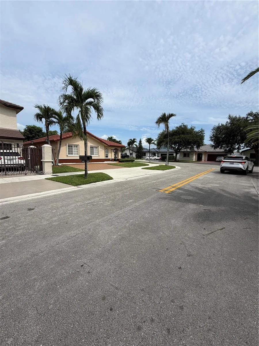 Property photo 38