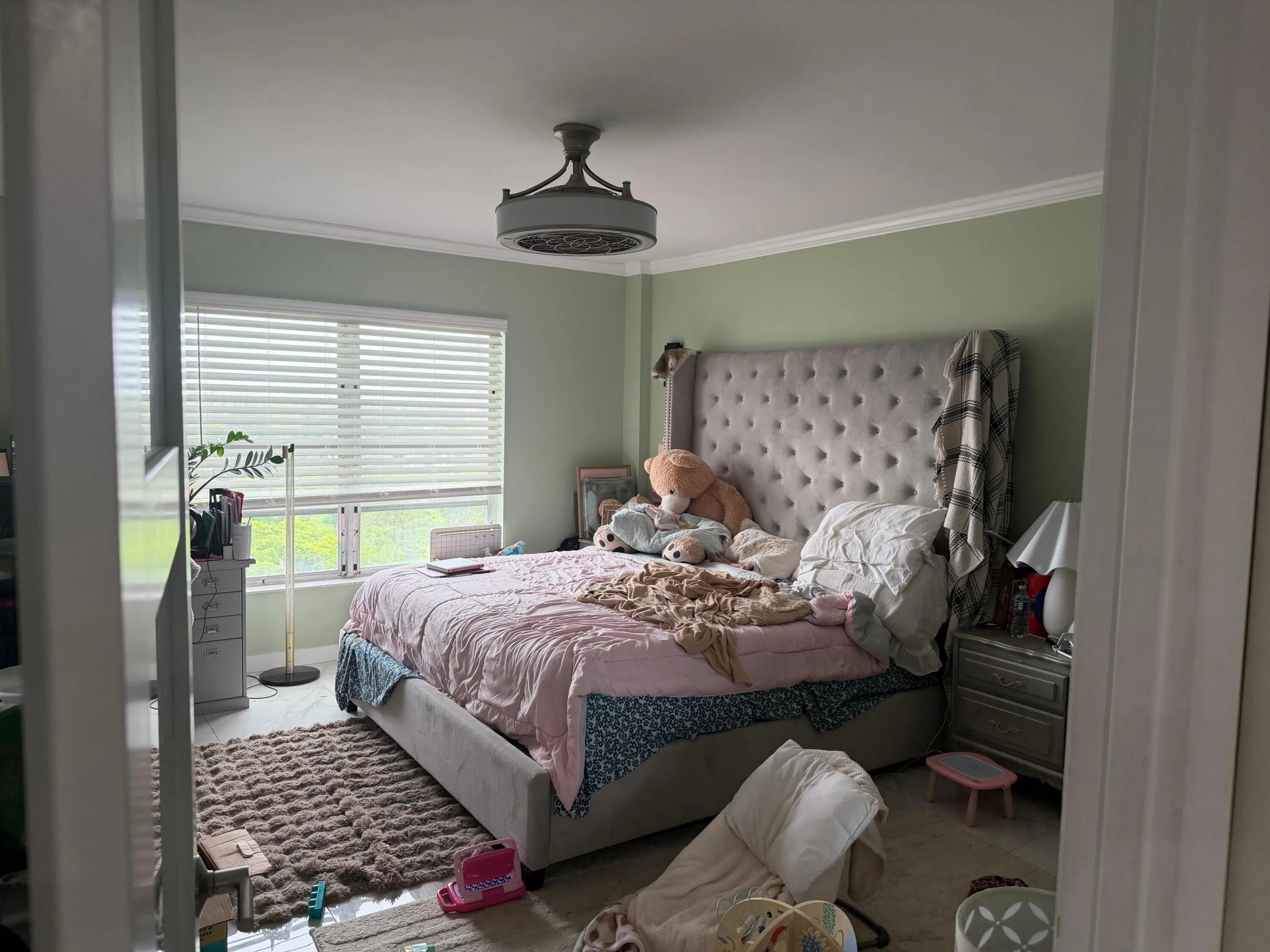 Large bedroom